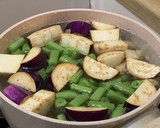Foto langkah ke 3 dari resep Jangan Lombok Ijo (Sayur Cabe Hijau).