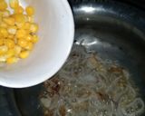 A picture of step 3 of Corn rice.