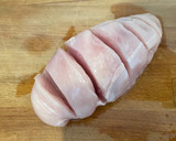 Foto del paso 1 de la receta: Pechugas de pollo rellenas de queso y chorizo