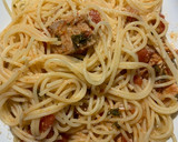 Foto del paso 3 de la receta: Pasta con atún rojo