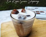 Foto langkah ke 3 dari resep Es kopi susu jepang.