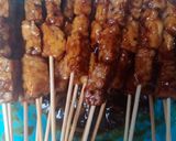 Foto langkah ke 4 dari resep Sate Tempe Lada Hitam.