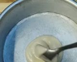 A picture of step 8 of Zebra Chocolate Cake.