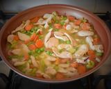 A picture of step 1 of Healthy vegetable chicken breasts.