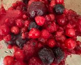 Pas rețetă Red velvet cu jeleu din fructe de padure 11 fotografie