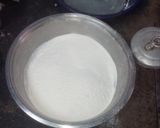 A picture of step 5 of Maharashtrian puran poli.