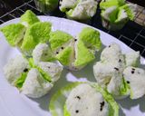 Foto langkah ke 5 dari resep Bolu kukus (akhirnyaa) mekar...😁.