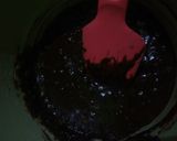 Foto langkah ke 4 dari resep Brownies Pisang Kukus Super Lembut Tanpa Mixer.