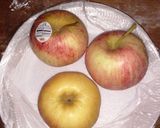 A picture of step 1 of Apple Smoothie.