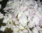 A picture of step 4 of Egg Khagena.