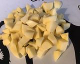 Une image de l'étape 6 de Soupe de pommes de terre navets tomates et carottes au citron confit.