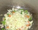 A picture of step 4 of Veg Hakka Noodles.