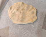 Foto del paso 16 de la receta: Empanada de pisto 😋😋😜