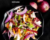 प्याज की सलाद (Pyaz ki salad recipe in hindi) रेसिपी चरण 5 फोटो