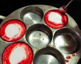 Foto langkah ke 4 dari resep Bingka Kentang Merah Putih.