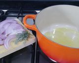 A picture of step 1 of Onion chutney.