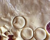 Foto del paso 1 de la receta: Alfajor de maizena!!