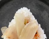 A picture of step 3 of Onigiri.