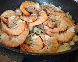 Foto langkah ke 4 dari resep Shrimp Spaghetti Marinara.