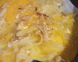 Foto del paso 2 de la receta: Huevo con cebolla para mis tostadas