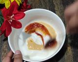 A picture of step 3 of Mayo chicken sandwich.