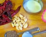 A picture of step 1 of Garlic Chutney.