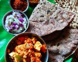 A picture of step 6 of Ragi flour bhakri.