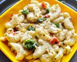 A picture of step 17 of White sauce pasta.