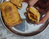 A picture of step 14 of Mc Pizza Puff.