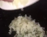 Foto del paso 3 de la receta: Fideuà de sepia, cigalitas y gambas peladas