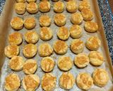 Túrós pogácsa recept fázis 3 fotója