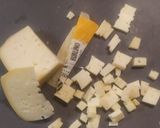 Foto del passaggio 3 della ricetta Crostini primaverili