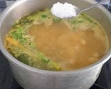 Foto langkah ke 4 dari resep Soto Ceker Lamongan.