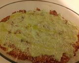 Foto del passaggio 5 della ricetta Lasagne al forno con ragù e crema di burrata, pistacchi e rosmarino