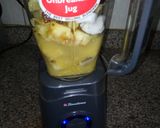 A picture of step 2 of Pineapple and cocoanut juice.