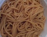 Foto langkah ke 1 dari resep Mie Gomak Siram Sambal Pecel.