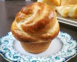 A picture of step 5 of Sweet rose shaped breakfast bun.