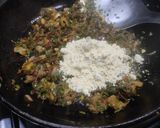 गावरान चिवळीचा झुणका (Gavran Chivlicha Zunka Recipe In Marathi) रेसिपी स्टेप 3 फोटो 