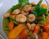 Foto langkah ke 10 dari resep Udang buncis wortel saus tiram.