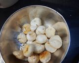 मखाने के लड्डू (Makhane ke laddu recipe in hindi) रेसिपी चरण 3 फोटो