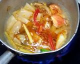 รูปขั้นตอนการทำที่ 5 ของ ต้มยำไก่น้ำข้น