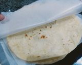 A picture of step 1 of Chicken tortillas wrap.