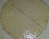 A picture of step 5 of Aloo samosa.