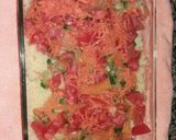 Foto del paso 5 de la receta: Pollo a la sal con papas y ensalada de couscous con verduras