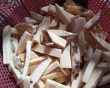 Foto langkah ke 1 dari resep Ketela Goreng Krispi.