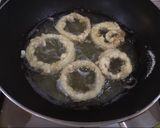 Foto langkah ke 2 dari resep Onion Ring.