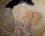 عکس مرحله 3 از دستور حلوای یخچالی(آرد نخودچی _ارده)