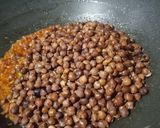 A picture of step 6 of Black chana chat.