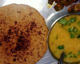 A picture of step 4 of Makka ka parantha.