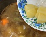 Gambar langkah 5 resipi Sup Masam Pedas Cendawan Tiram dan Tauhu Telur (Ala Thai).